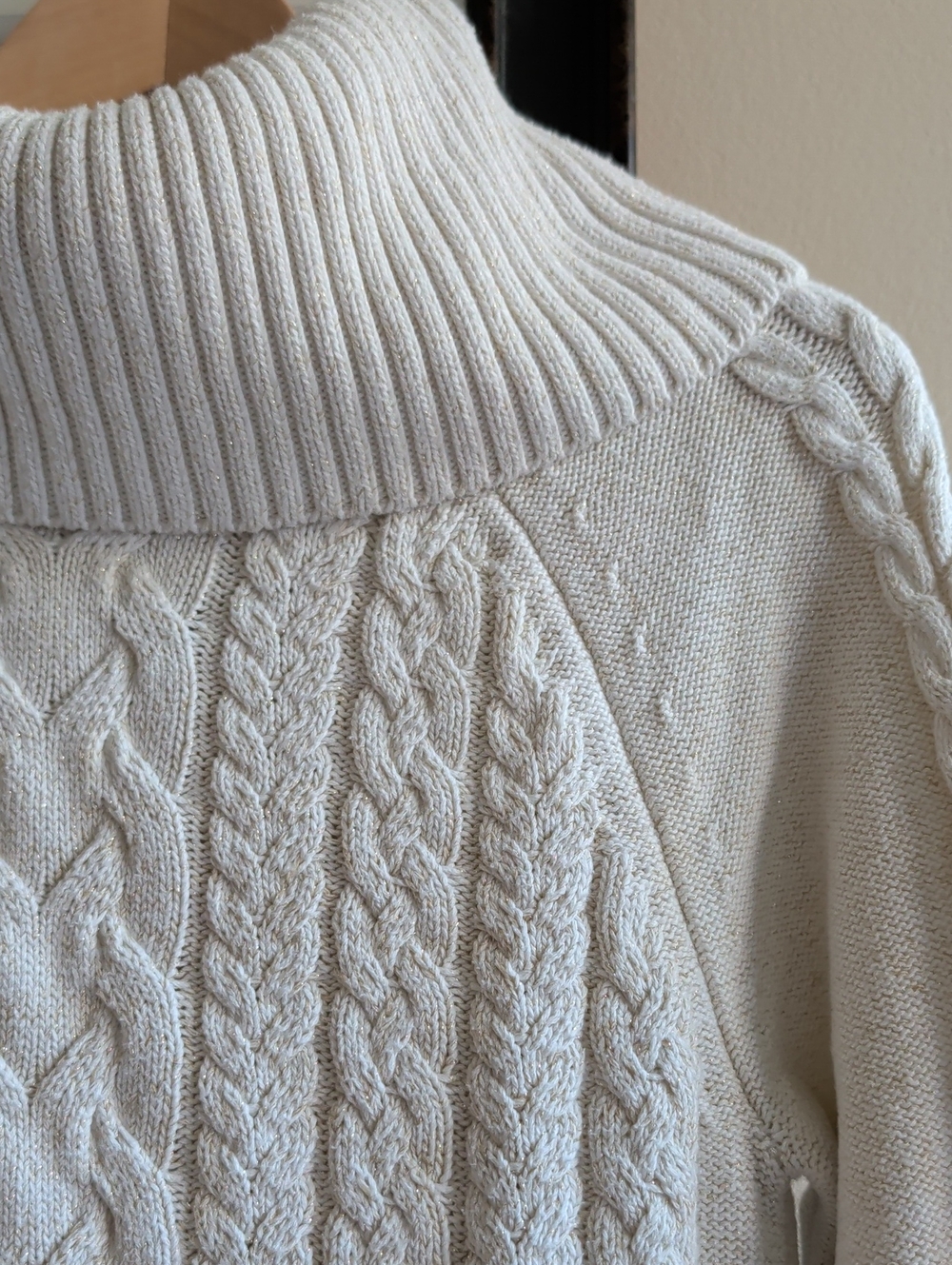 Tommy Bahama Cream Cable-Knit Turtleneck Sweater - Picture 2 of 12